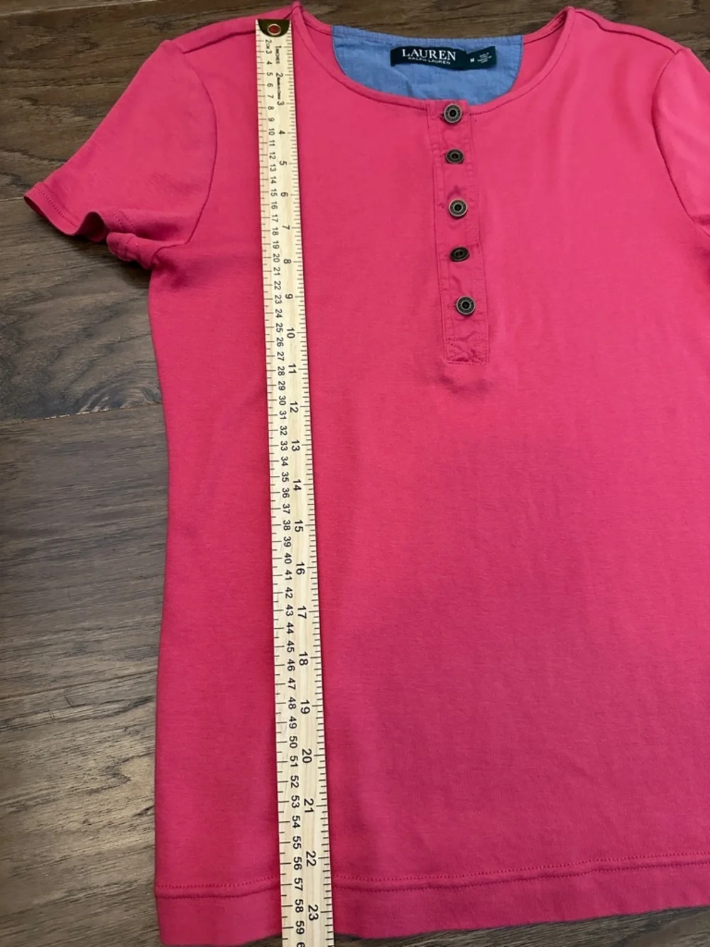 Lauren Ralph Lauren Women’s M Short Sleeve Coral Pink colorway Henley Shirt